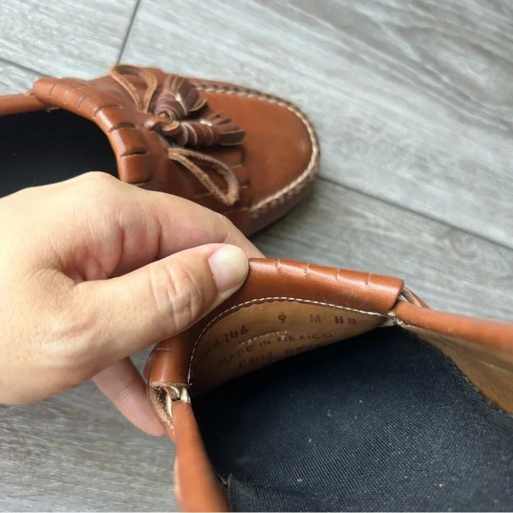 Johnston & Murphy Tassel Brown Leather Loafer